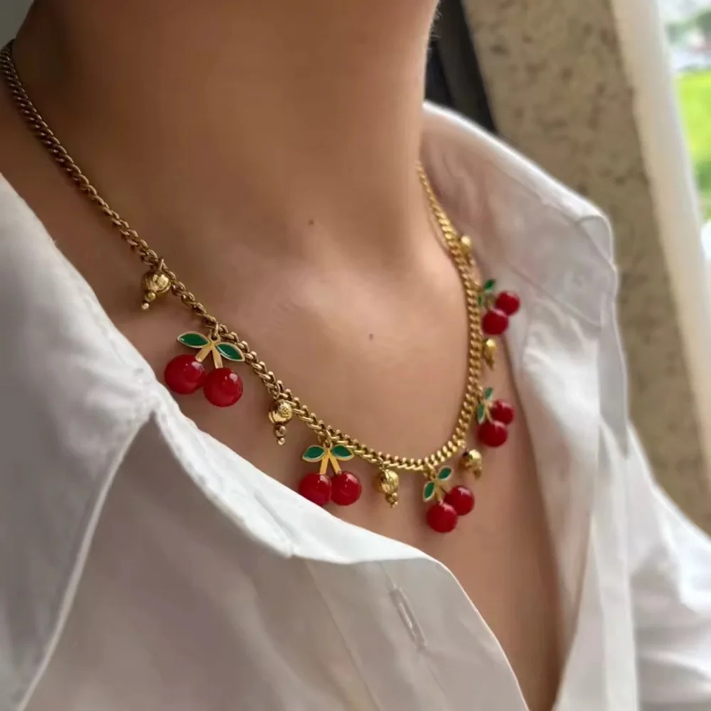 18K GOLD Cherry Charm Necklace
Stainless Steel Gold Plated - Picture 6 of 9